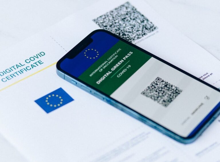 Decreto Green pass, le novità dopo il via libera del Senato