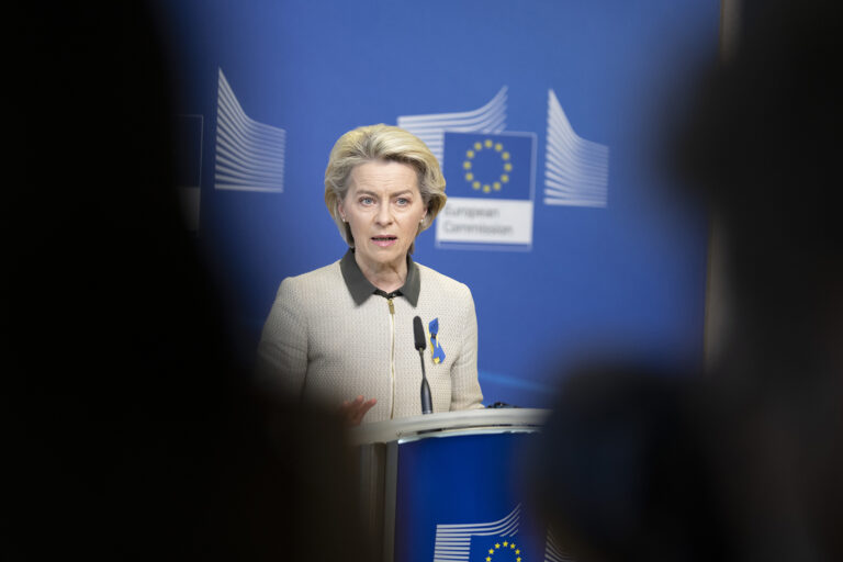 Età minima social e responsabilità piattaforme: il discorso di Von der Leyen a Copenaghen