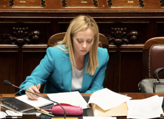Verso le Politiche: Meloni alla ricerca di equilibrio nello squilibrio