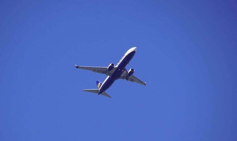 Governo vs Ryanair: ecco come cambia la norma sul caro voli