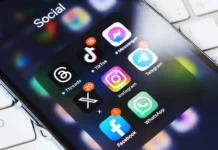 Social, il divieto greco per gli under 15 non cita i servizi di video sharing